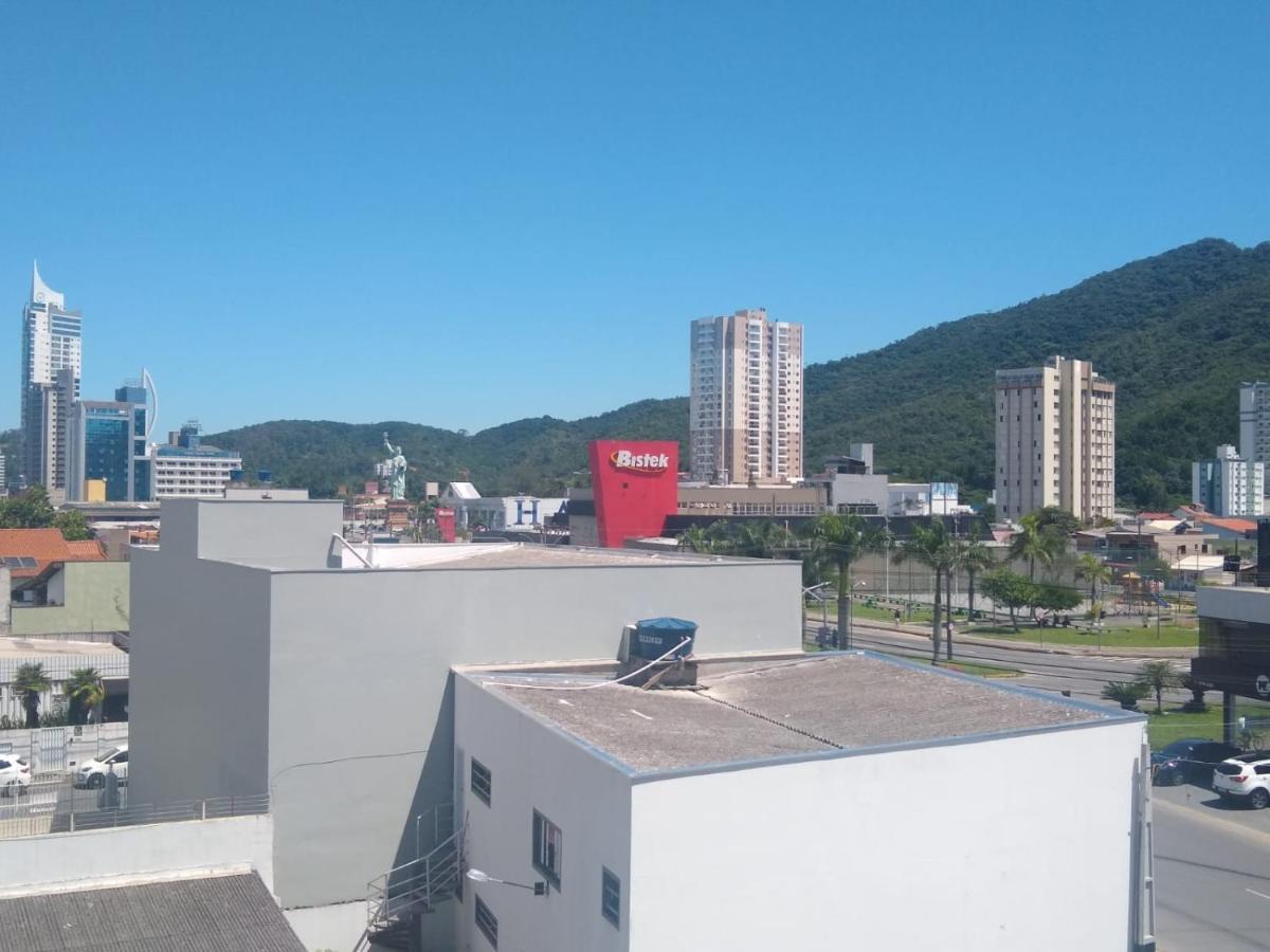 Graju Hotel *